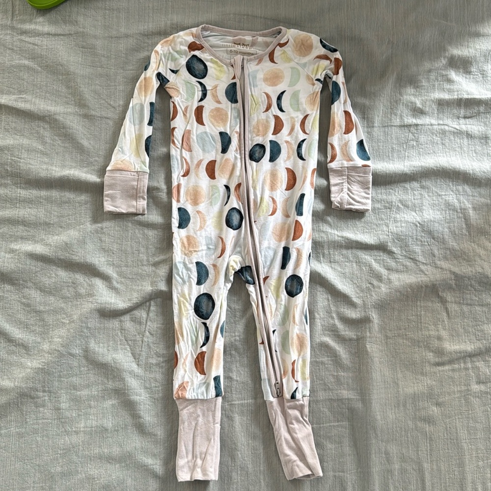 Little Sleepies Luna neutral Bamboo Viscose Zippy - 6-12 months